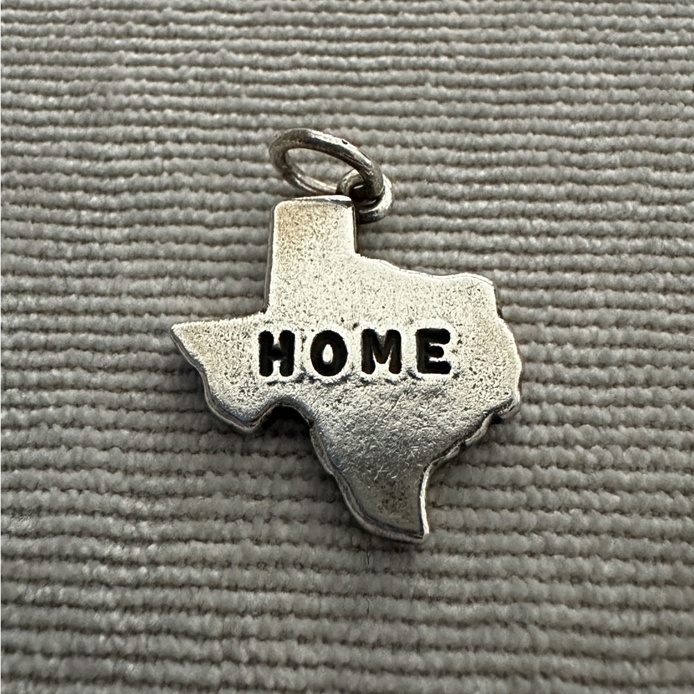 James Avery Texas Is “Home” CharmRetiring Gem